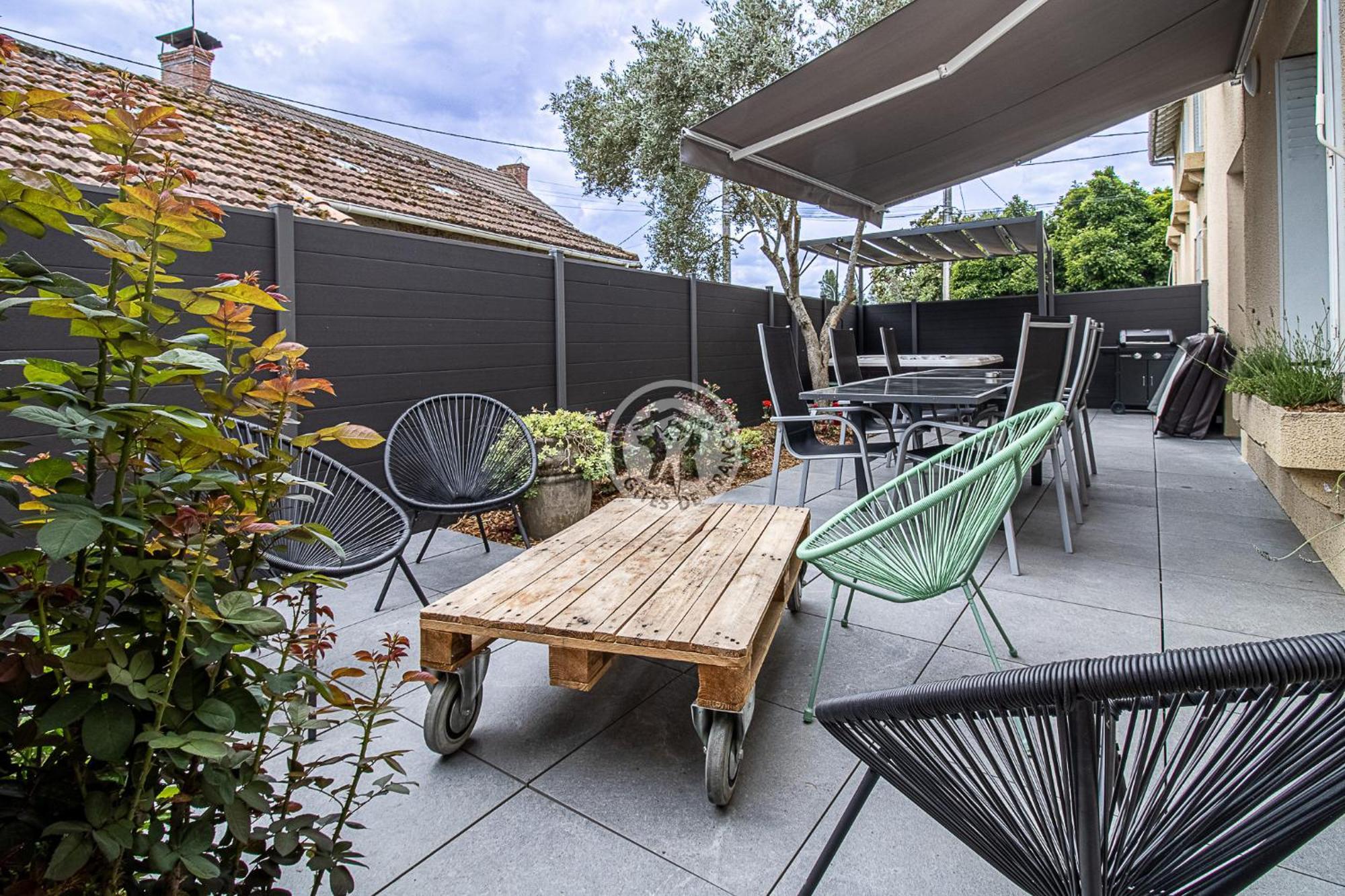 Location Appartement Des Pyrenees Borderes-sur-l'Echez Exterior photo