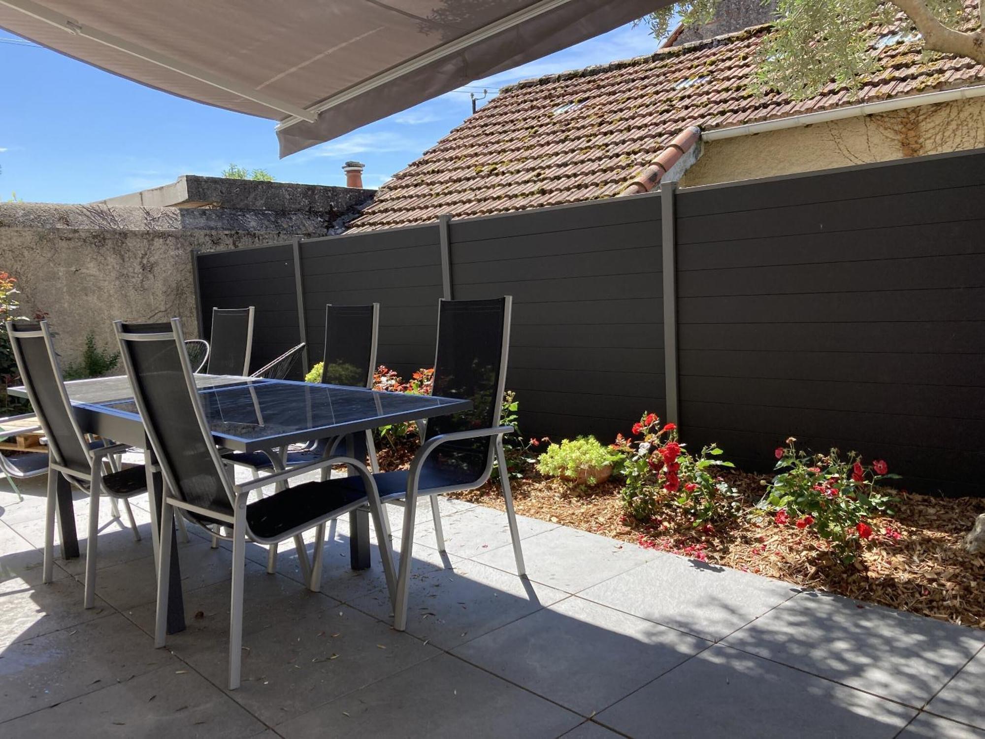 Location Appartement Des Pyrenees Borderes-sur-l'Echez Exterior photo