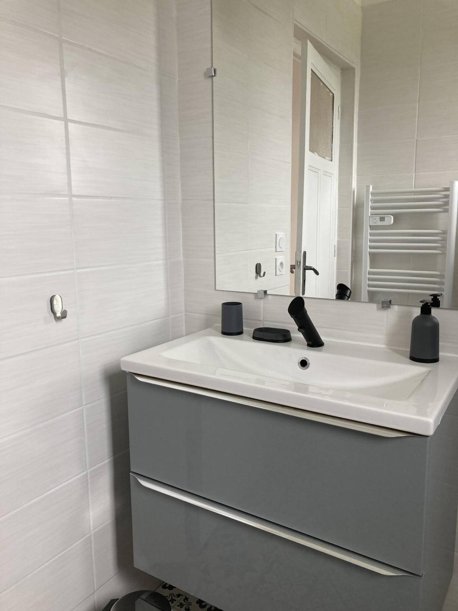 Location Appartement Des Pyrenees Borderes-sur-l'Echez Room photo