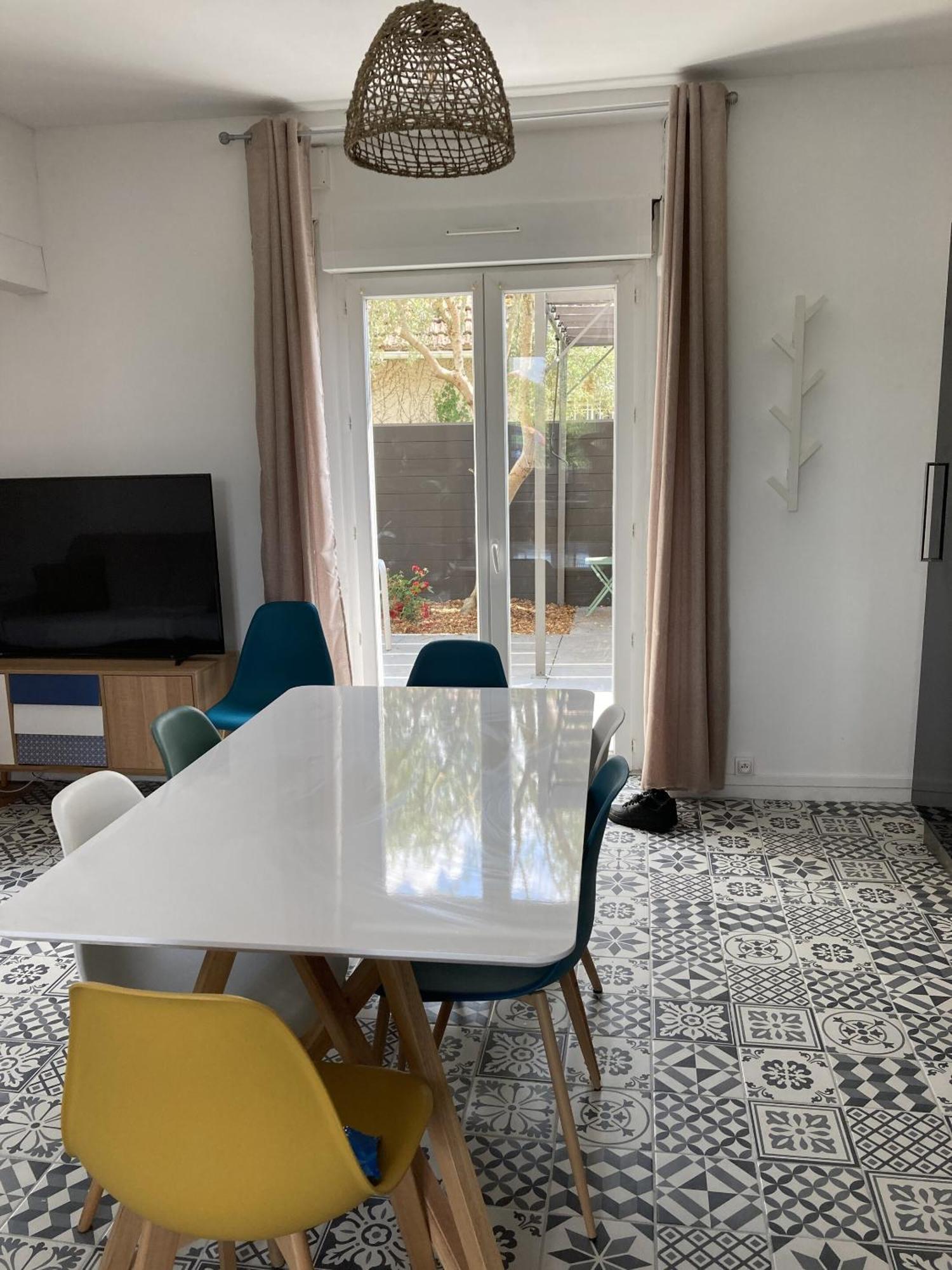 Location Appartement Des Pyrenees Borderes-sur-l'Echez Room photo